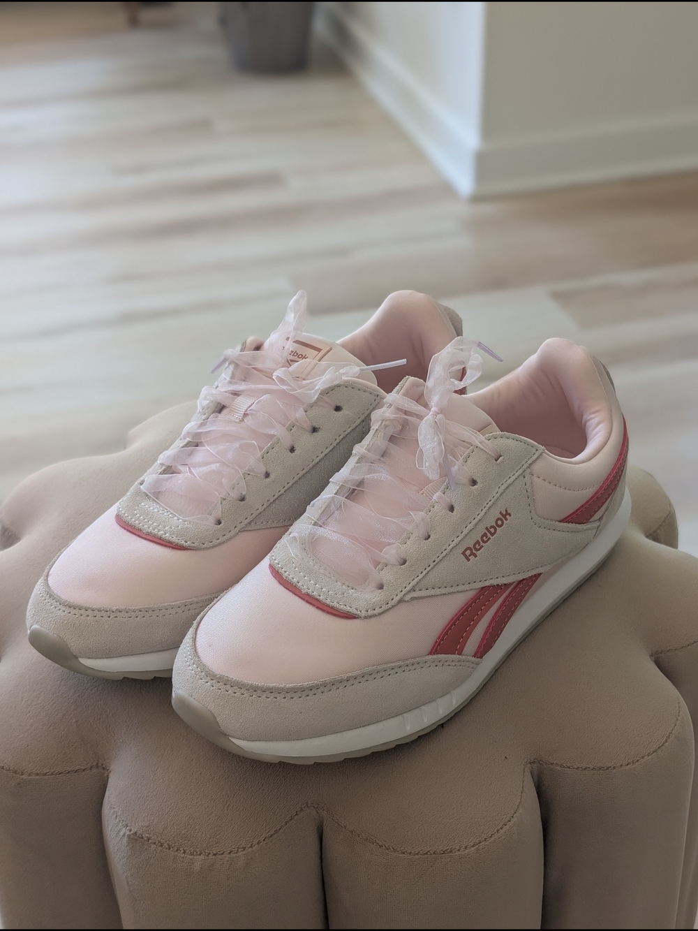 Reebok Classic AZ – Pure Pink/Gentle Pink/Chalk - NWOT - 7